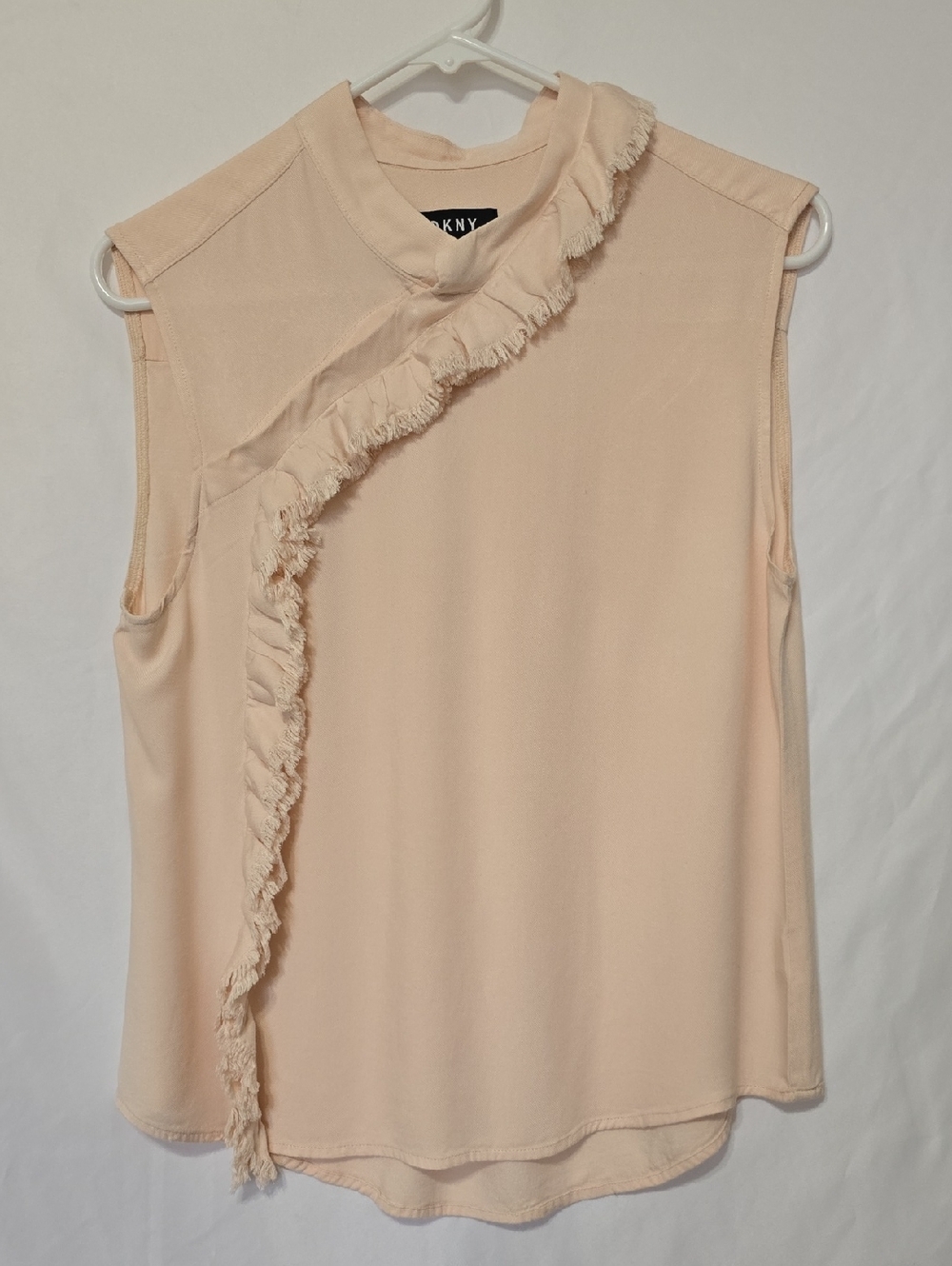 DKNY Ivory Peach Asymmetric Ruffle Fringe Mock Neck Sleeveless Top M